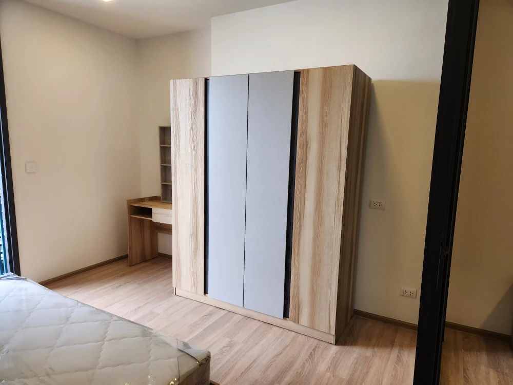 Condo for rent, XT Phayathai, good high floor, fully furnished, convenient travel, very good location.