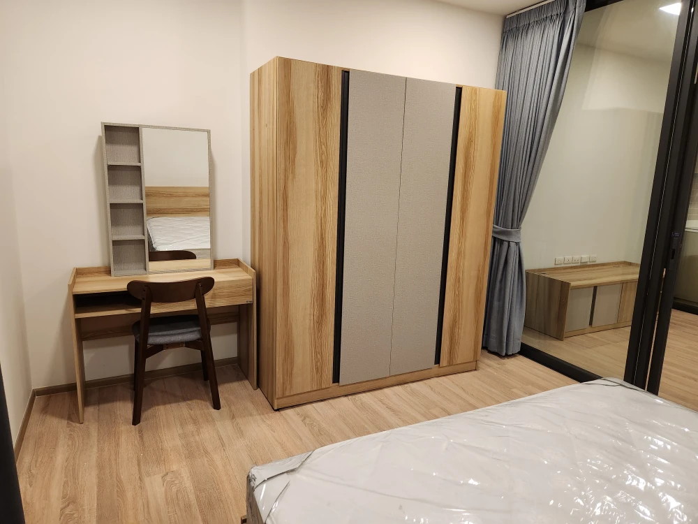 Condo for rent, XT Phayathai, good high floor, fully furnished, convenient travel, very good location.