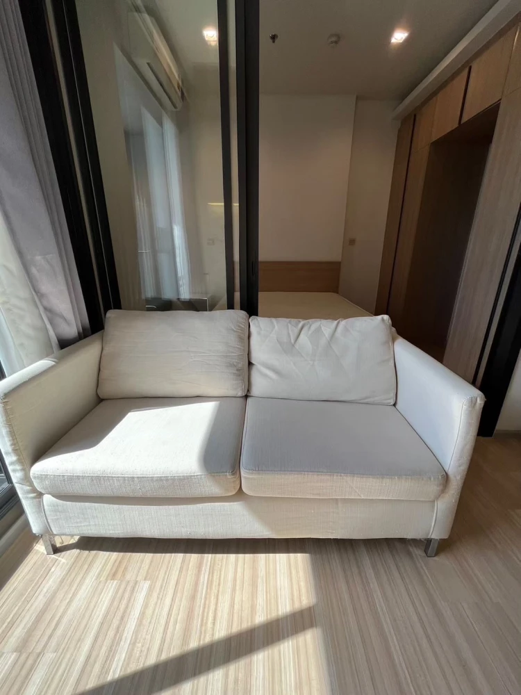 For rent!! Condo M Chatuchak, 15th floor, beautiful room, ready to move in. Great location, convenient transportation. Don't miss it!!