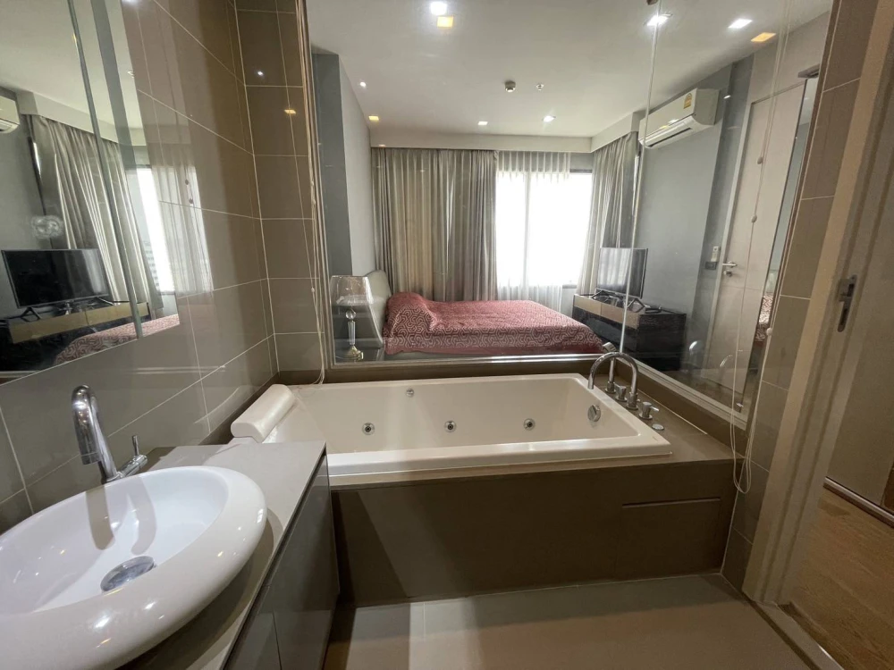 Condo for rent, M Phayathai, good high floor, fully furnished, ready to move in, don't wait.