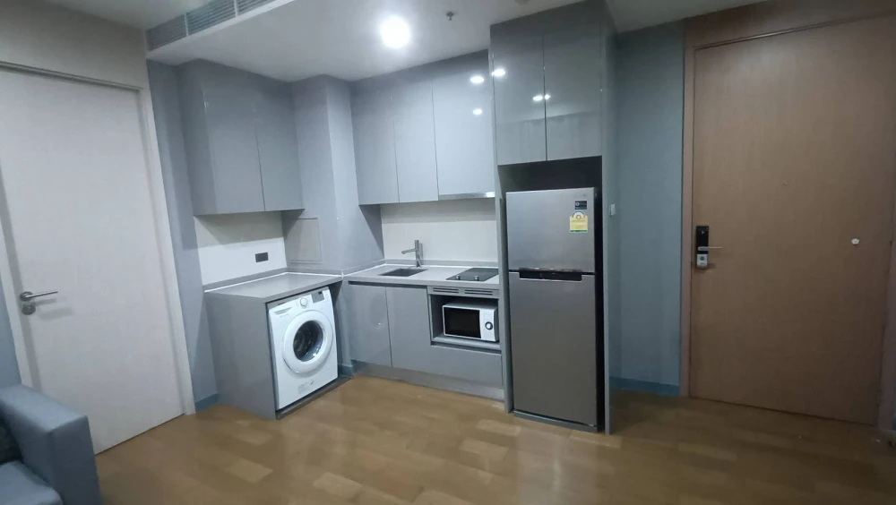 Condo for rent, M Phayathai, beautiful decoration, room size is suitable Hurry up to own it today!!