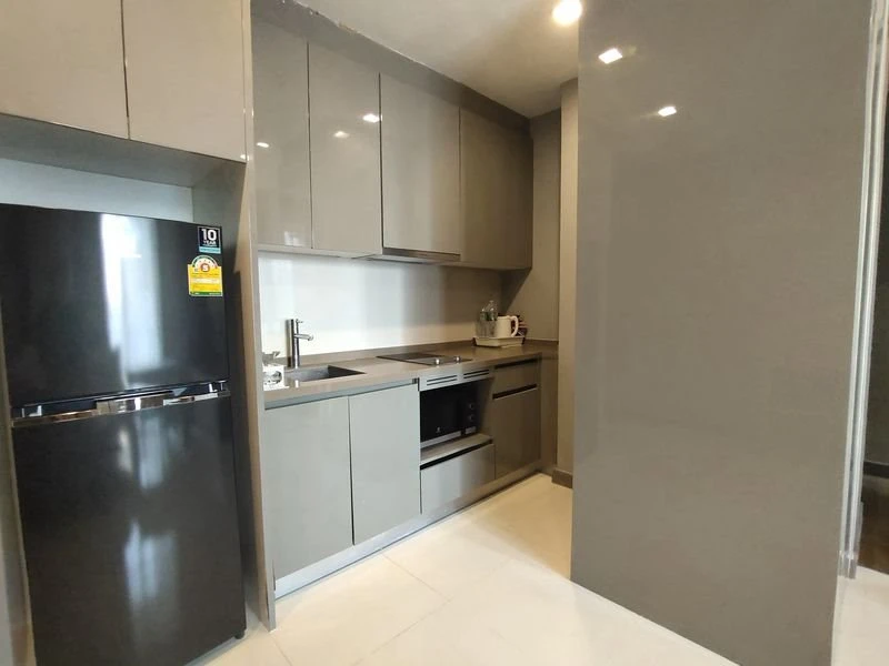 For rent!! Condo M Silom, a luxurious condo with beautiful rooms, fully furnished, and a great price. Reserve now!!