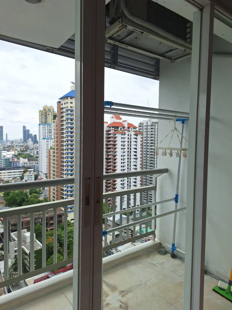 For rent!! Condo Grand Park View Asoke 22nd floor, very beautiful room, fully furnished, ready to move in, don't miss it!!