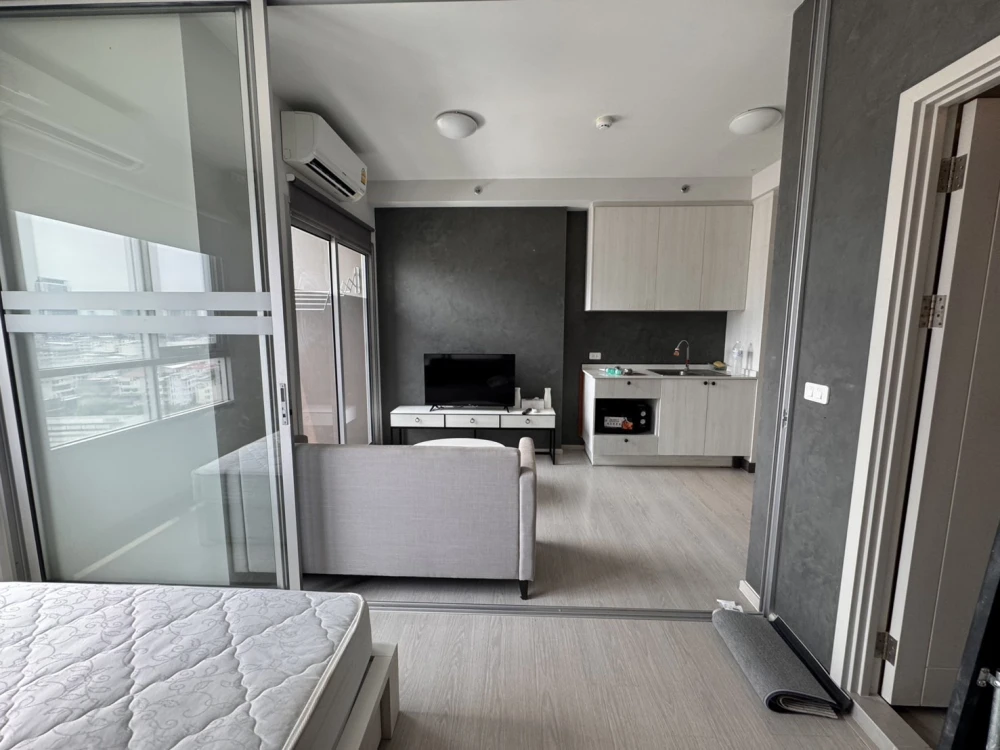 For rent!! Condo Chapter One Shine Bang Pho, 14th floor, beautiful room, good price, ready to move in, don't miss it!!