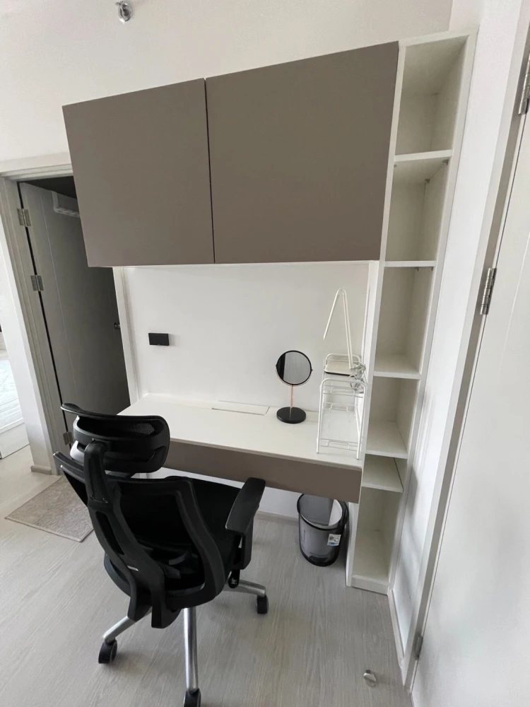 For rent!! Condo Chapter One Shine Bang Pho, 18th floor, beautiful room, fully furnished, ready to move in, hurry and book now!!