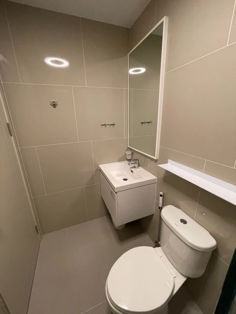 For rent!! Condo Chapter One Shine Bang Pho, 18th floor, beautiful room, fully furnished, ready to move in, hurry and book now!!