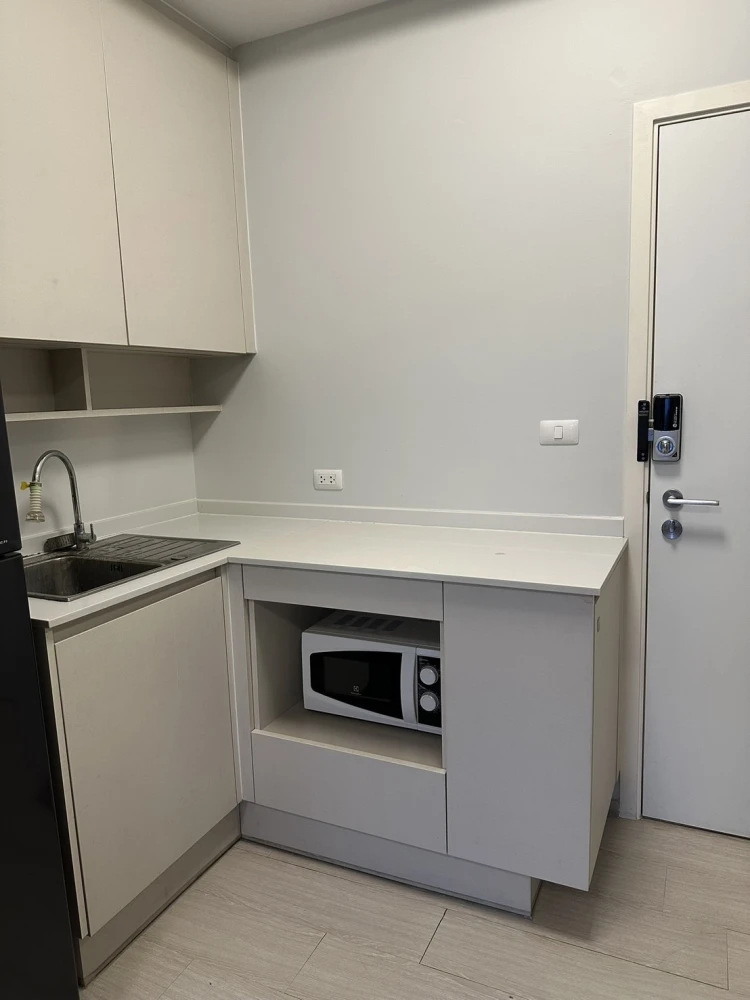 For rent!! Condo Chapter One Eco Ratchada-Huai Khwang, 19th floor, Building H, beautiful room, move in immediately, don't miss it!!