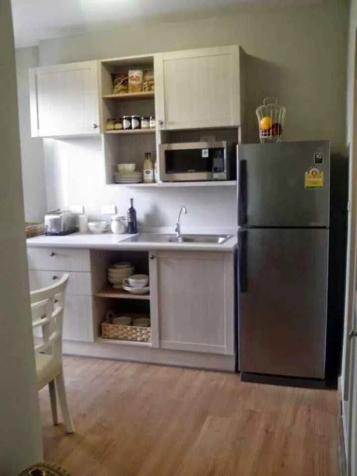 Condo for rent, Chapter One Modern Dutch, nice room, 25th floor, good view, comes with a special price. You must book.