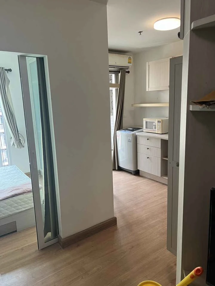 Condo for rent, Chapter One Modern Dutch, nice room, 25th floor, good view, comes with a special price. You must book.
