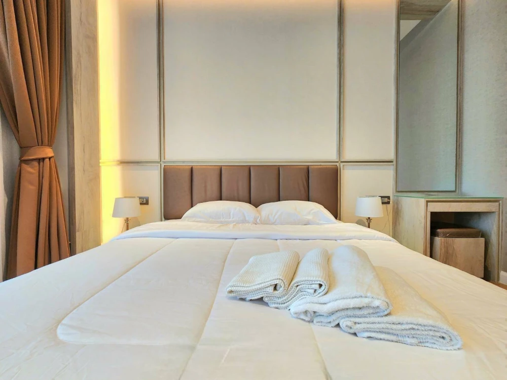 For rent!! Condo Magnolias Waterfront Residences (Icon Siam), spacious room, beautiful, decorated, ready to move in!!