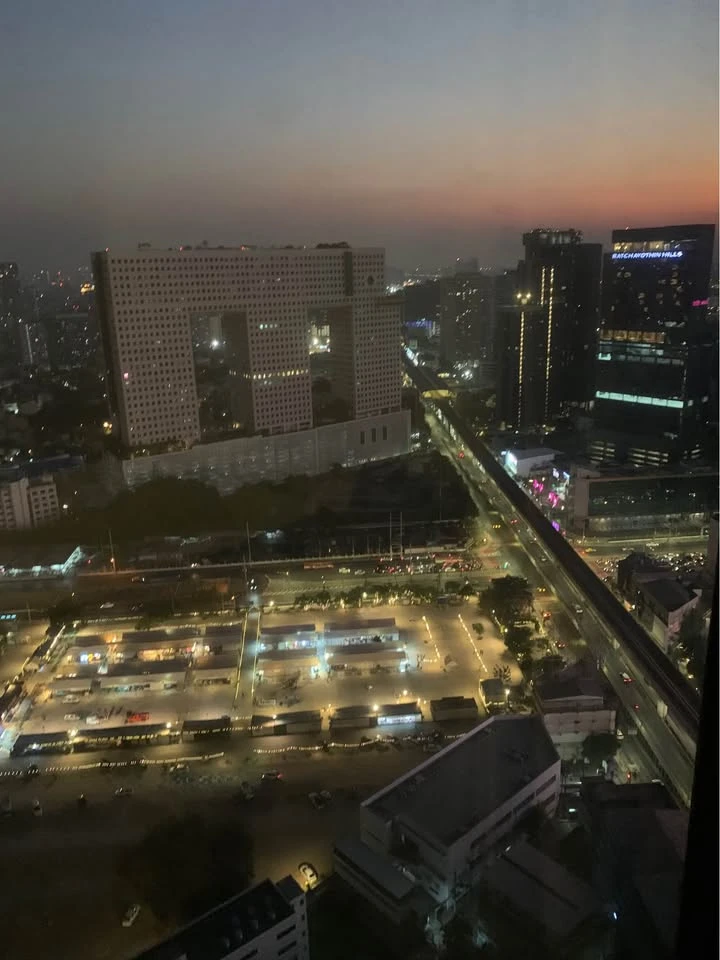 Condo for rent, Massarin Ratchayothin, ready to move in, complete facilities, if you don't book, you'll regret it.