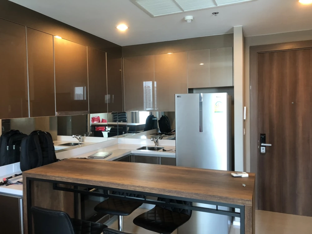 Condo for rent, Menam Residence, ready to move in, new room, fully furnished Carry your bag, ready to go, book now.