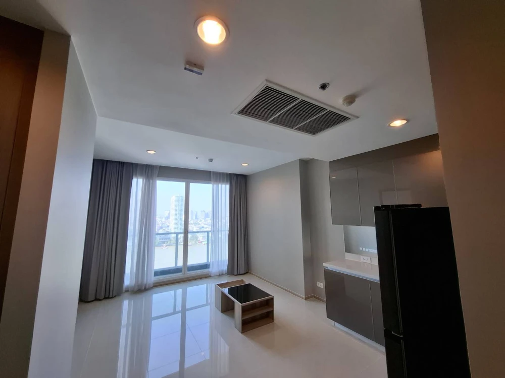 Condo for rent, Menam Residence, furniture and complete electrical appliances. You can carry your bag and move in.