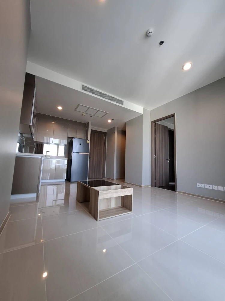 Condo for rent, Menam Residence, furniture and complete electrical appliances. You can carry your bag and move in.