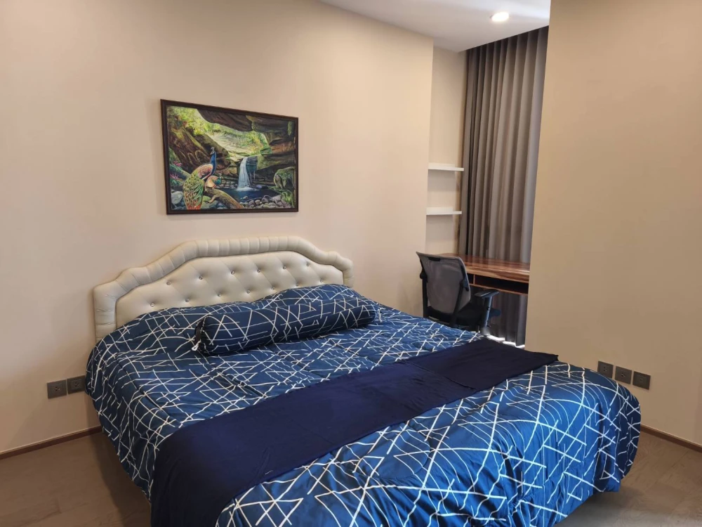 For rent!! Condo Ashton Chula-Silom, luxury condo in Modern Luxury style, ready to move in immediately, hurry to book!!