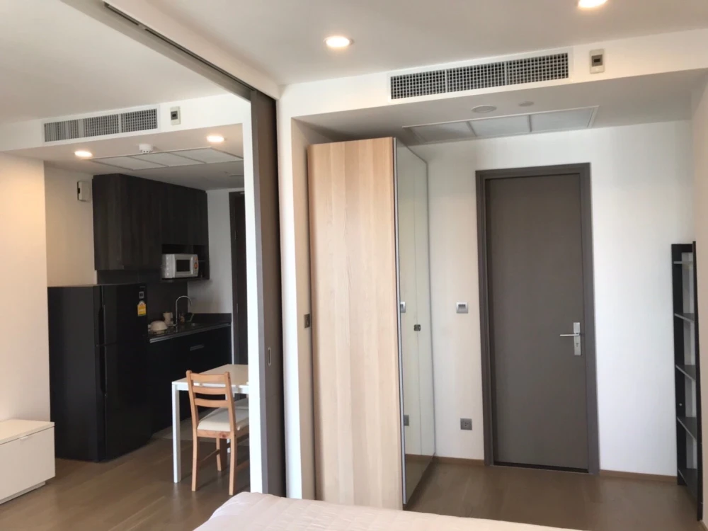 For rent!! Condo Ashton Chula - Silom, 44th floor, fully furnished, ready to move in, hurry up and book now!!