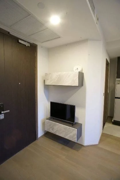 Condo for rent, Ashton Chula-Silom, BTS view, spacious room, nice sofa, nice mattress, can't reserve, can't book now