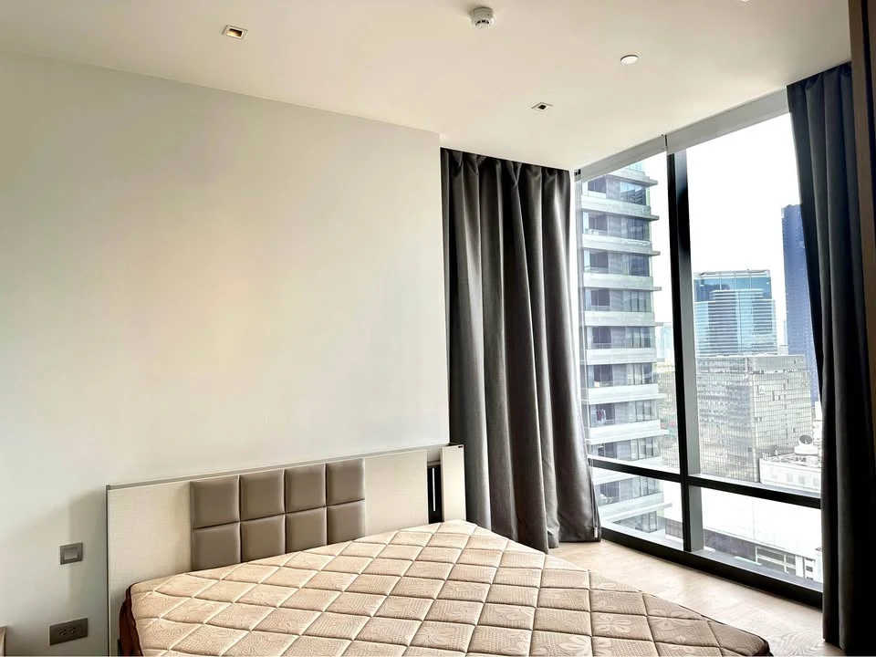 For rent!! Condo Ashton Silom, 22nd floor, beautiful room, convenient transportation, near BTS Chong Nonsi, don't miss it!!
