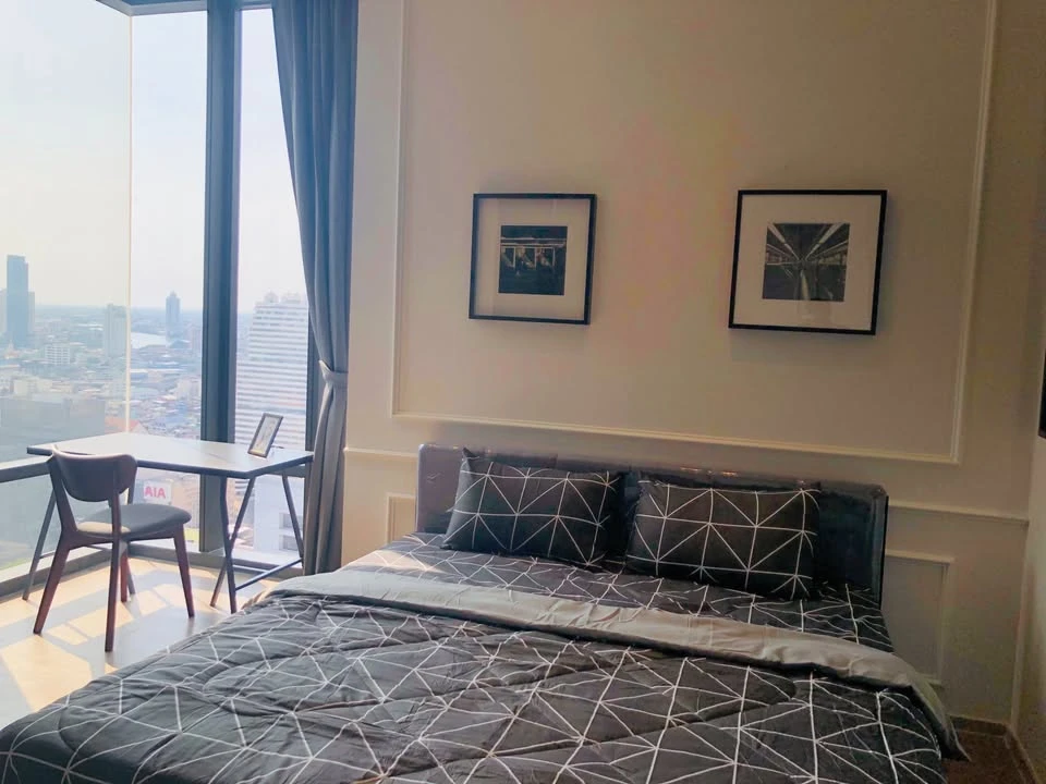 Condo for rent, Ashton Silom, river view, city view, central area, beautiful, luxurious, fully furnished !!