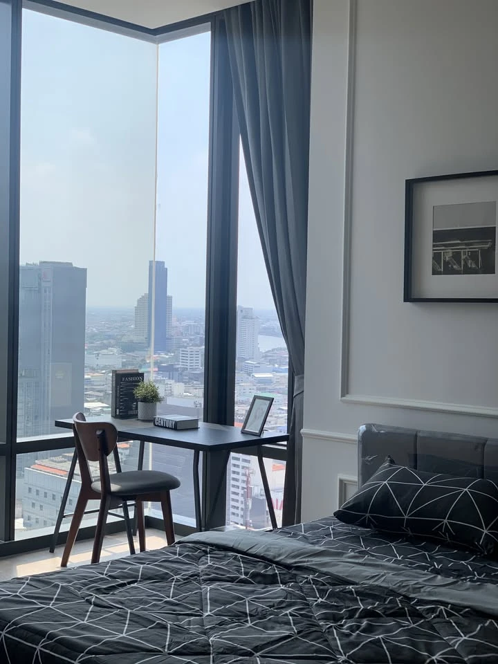Condo for rent, Ashton Silom, river view, city view, central area, beautiful, luxurious, fully furnished !!