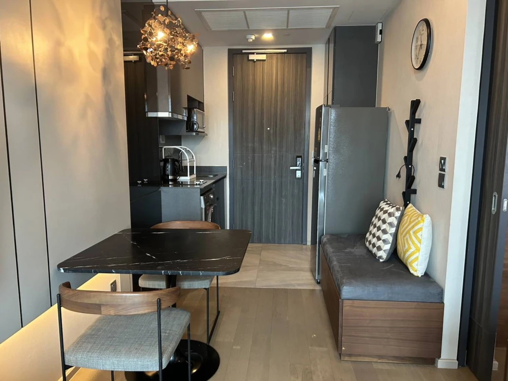 For rent!! Condo Ashton Asoke 26th floor, beautiful room, fully furnished, ready to move in, don't miss it!!