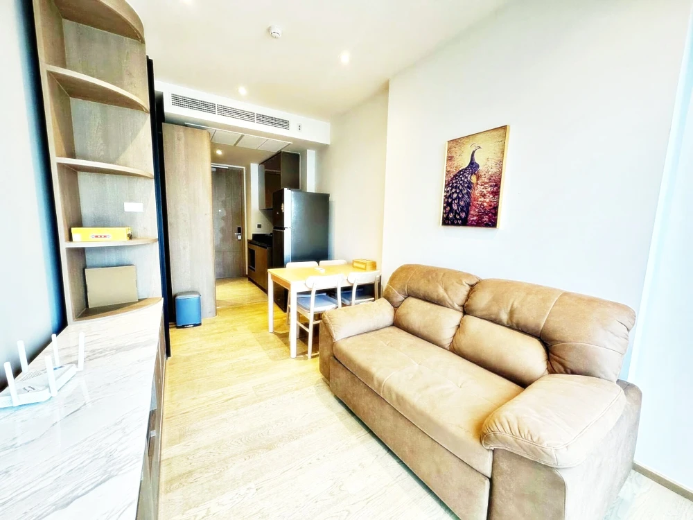 For rent!! Condo Ashton Asoke-Rama 9, 18th floor, new, beautiful, modern, high-rise, quiet. Don't miss out! Reserve now!!