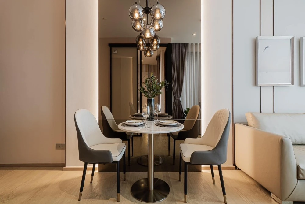 ให้เช่า!! คอนโด แอชตัน อโศก-พระราม 9 ชั้น 27 วิว G tower ห้องตกแต่งสวย พร้อมเข้าอยู่ ราคาดี ห้ามพลาด!!