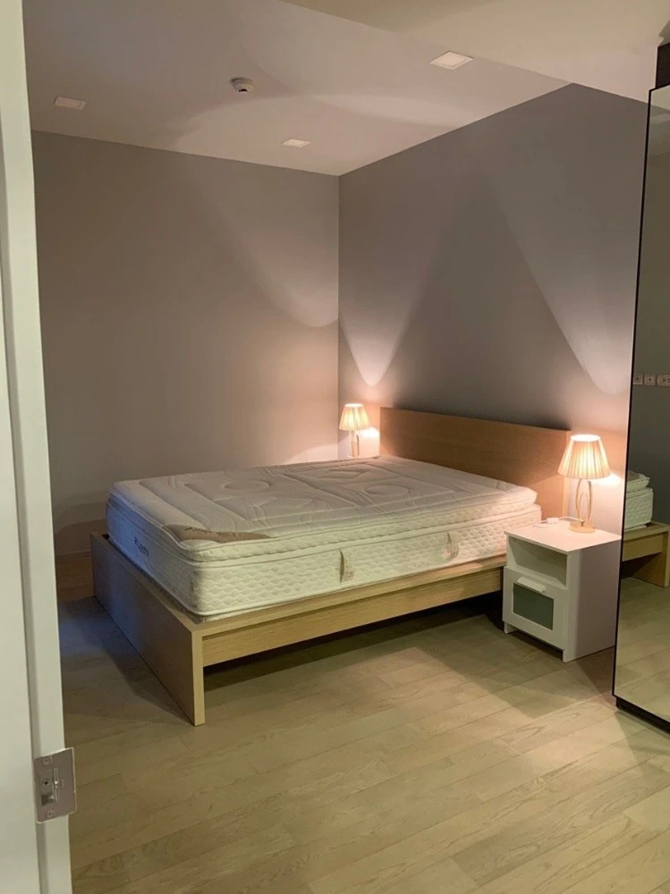 For rent!! Condo Ashton Residence 41, 3rd floor, beautifully decorated room, ready to move in. Hurry up and book now, don't miss out!!