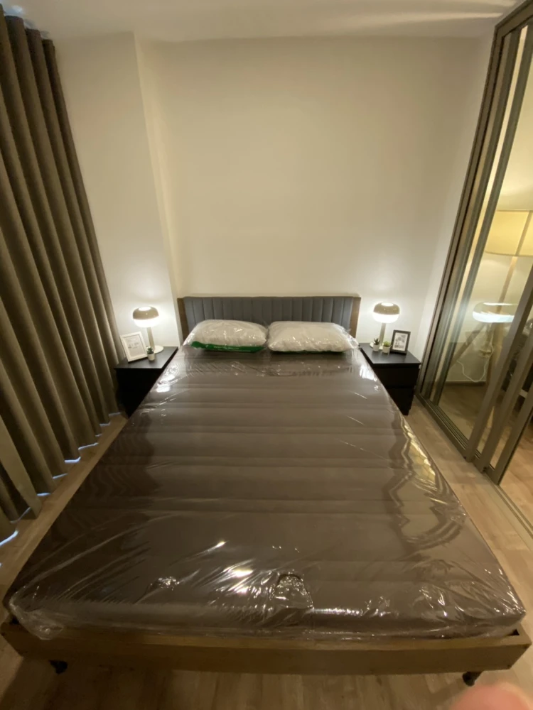 For rent!! Condo Aspire Pinklao - Arun Amarin, 5th floor, swimming pool view, beautiful room, fully furnished, ready to move in, don't miss it!!