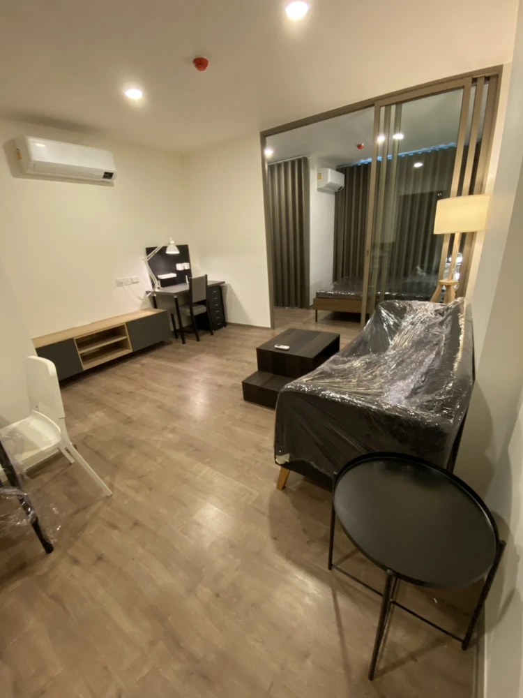 For rent!! Condo Aspire Pinklao - Arun Amarin, 5th floor, swimming pool view, beautiful room, fully furnished, ready to move in, don't miss it!!