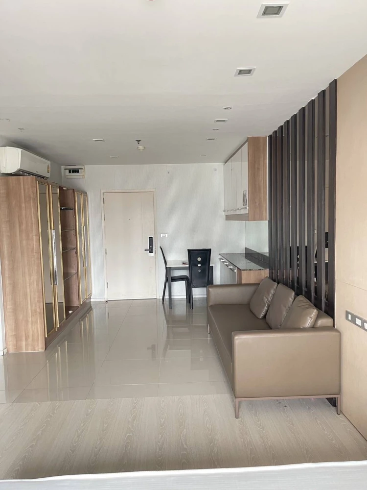 For rent!! Condo Aspire Rama 9, 18th floor, Building B, fully furnished, ready to move in. Hurry and book now, don't miss out!!