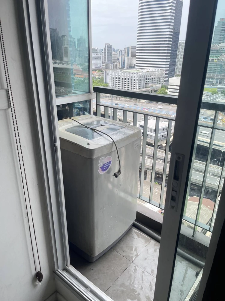 For rent!! Condo Aspire Rama 9, 18th floor, Building B, fully furnished, ready to move in. Hurry and book now, don't miss out!!