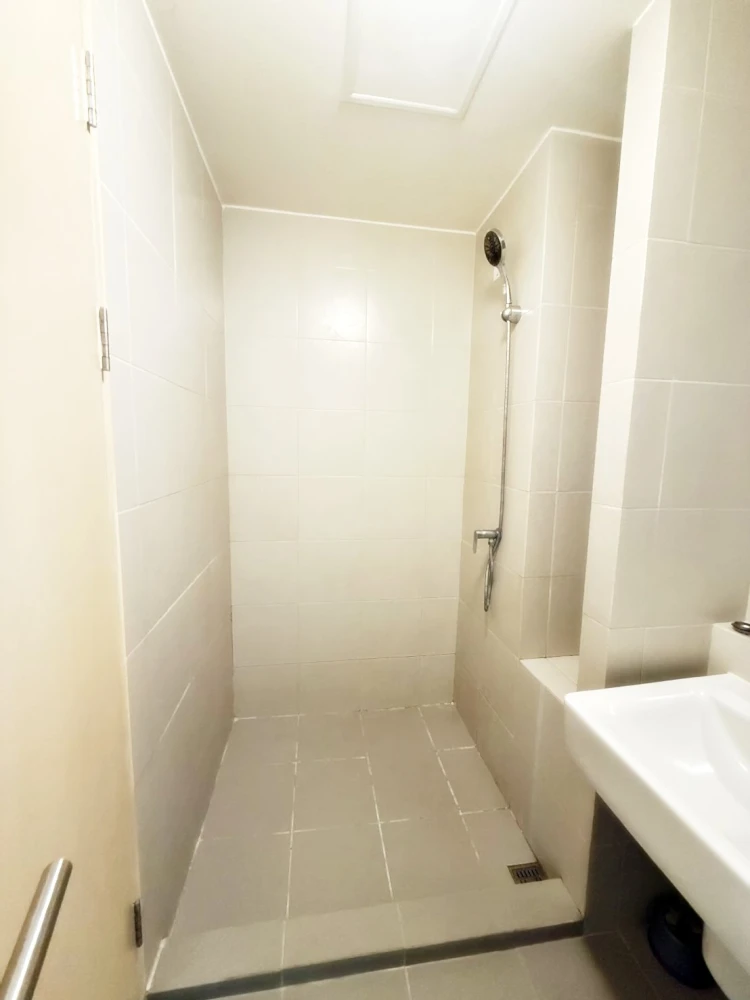 For rent!! Condo Aspire Ladprao 113, 3rd floor, beautiful room, fully furnished, ready to move in. Don't miss it!!