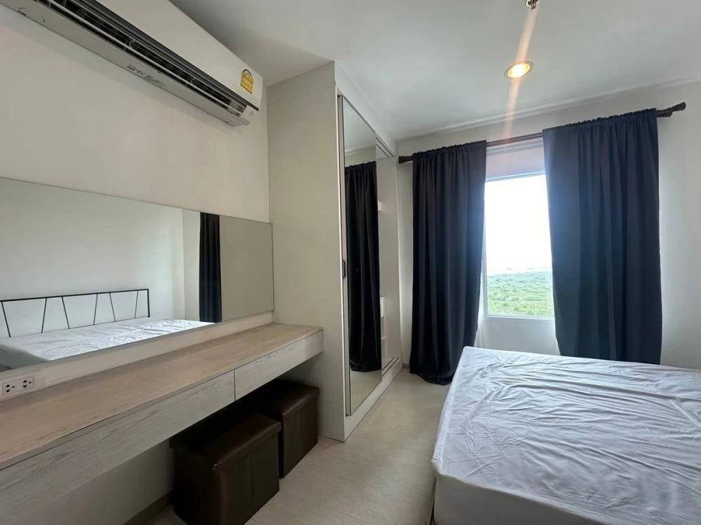 For rent!! Condo Aspire Erawan, 28th floor, Chao Phraya River view, fully furnished, ready to move in, hurry up and reserve now!!