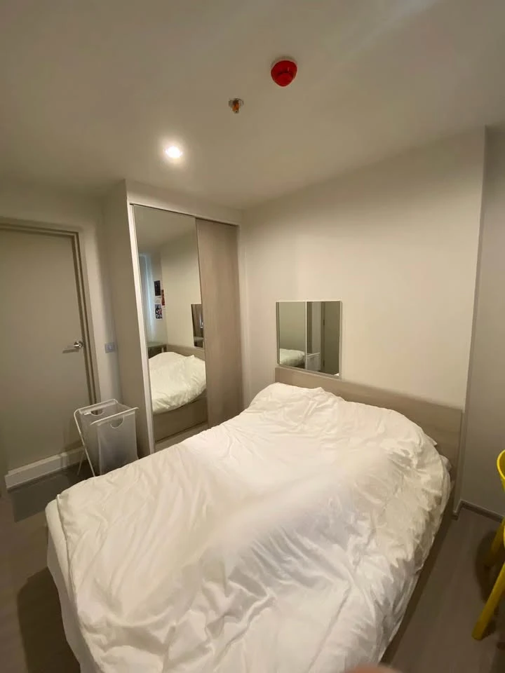 For rent!! Condo Aspire Erawan Prime, 11th floor, pool view, beautiful room, fully furnished, ready to move in, don't miss it!!