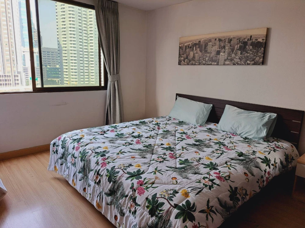 Condo for rent, Happy Park Ploenchit, 2 bedrooms, 1 bathroom, fully furnished, ready to move in, convenient to travel, hurry up