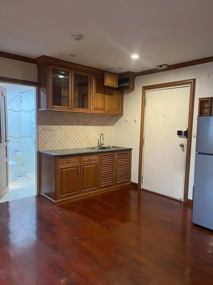 Condo for rent, Happy Park Ploenchit, ready to move in, spacious and comfortable, hurry and reserve now, last room++