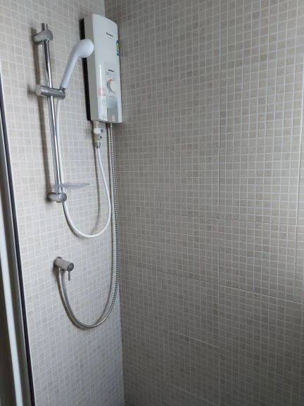 Condo for rent, The Kris Express 2 project, spacious rooms, lots of usable space, hurry up and reserve now, don't miss out.
