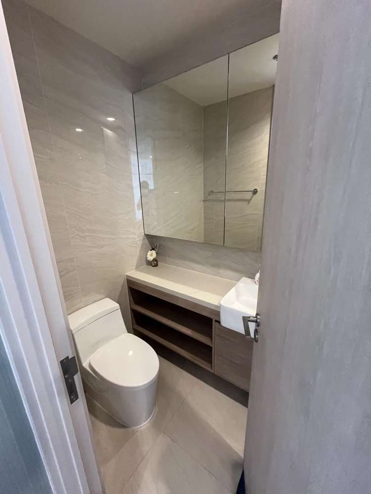 Condo for rent: Noble Form Thonglor, fully furnished, ready to move in, complete with amenities. Reserve now!