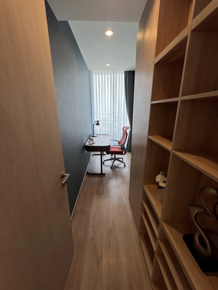 Condo for rent: Noble Form Thonglor, fully furnished, ready to move in, complete with amenities. Reserve now!