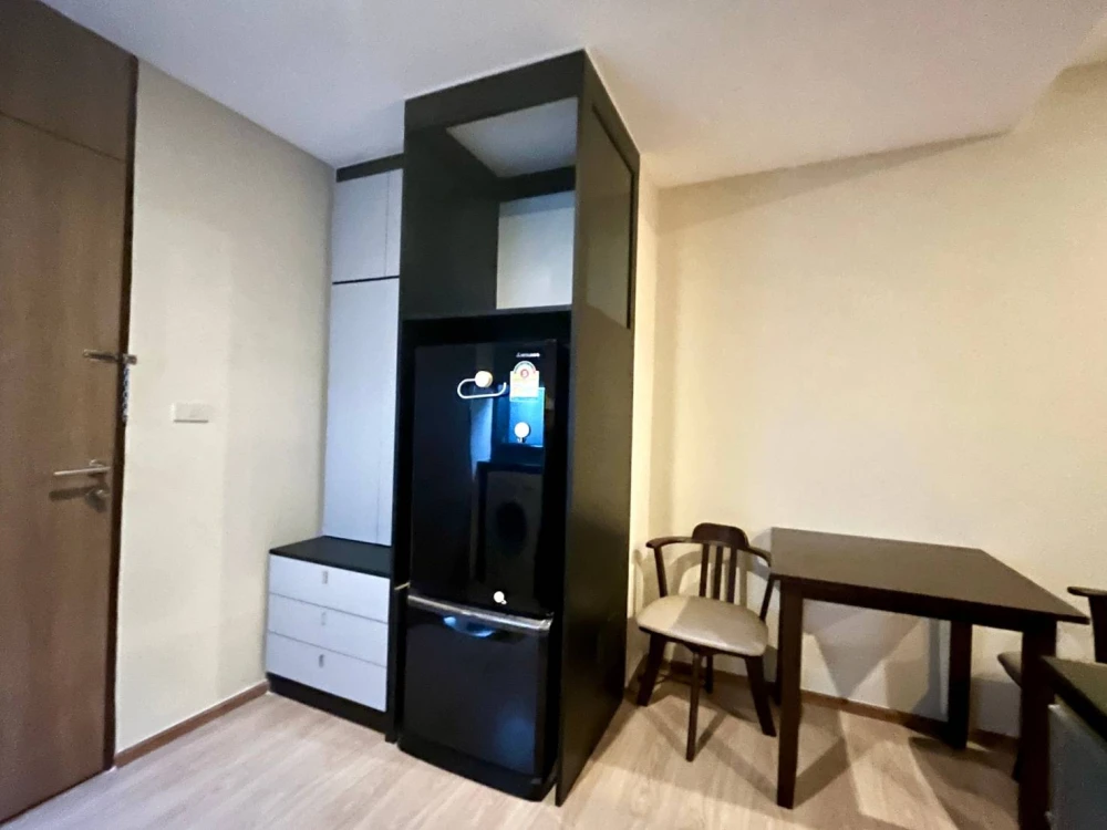 ให้เช่า!! คอนโด โนเบิล รีมิกซ์ สุขุมวิท 36 ชั้น 28 ห้องสวย renovate ใหม่ เฟอร์นิเจอร์ครบ พร้อมอยู่ ห้ามพลาด!!