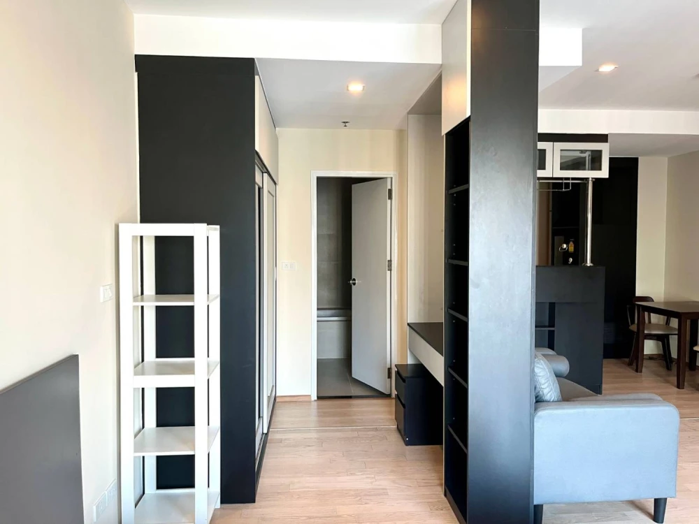 ให้เช่า!! คอนโด โนเบิล รีมิกซ์ สุขุมวิท 36 ชั้น 28 ห้องสวย renovate ใหม่ เฟอร์นิเจอร์ครบ พร้อมอยู่ ห้ามพลาด!!