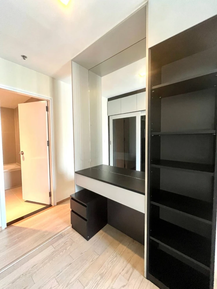 ให้เช่า!! คอนโด โนเบิล รีมิกซ์ สุขุมวิท 36 ชั้น 28 ห้องสวย renovate ใหม่ เฟอร์นิเจอร์ครบ พร้อมอยู่ ห้ามพลาด!!