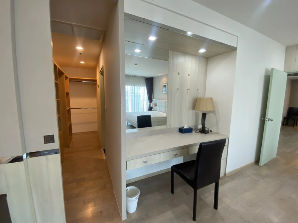 Condo for rent, Noble Remix Sukhumvit 36, complete with furniture and electrical appliances. Book now.