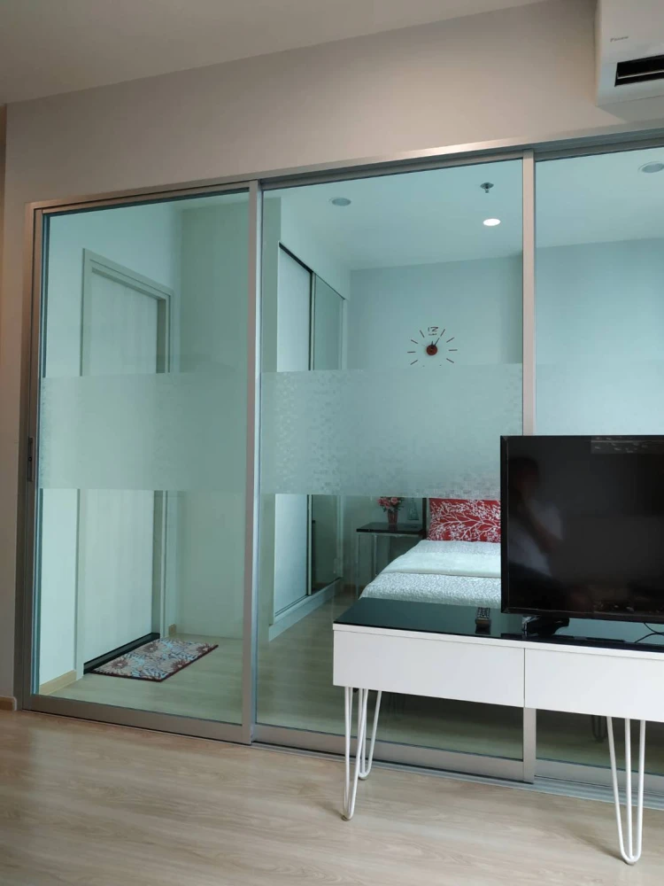 Condo for rent, Noble Revolve Ratchada 2, 26th floor, furnished, ready to move in, convenient to travel, friendly price, don't miss it!!