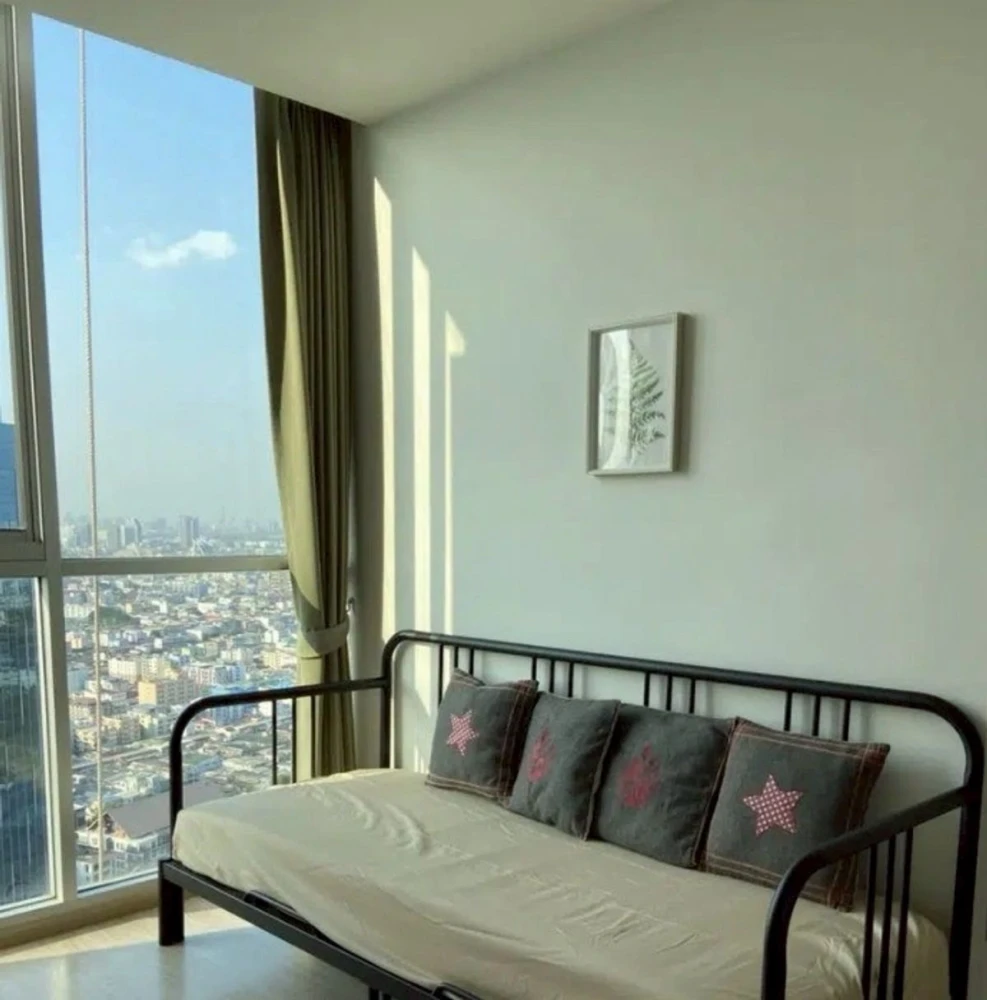 For rent!! Condo Noble Revolve Ratchada 2, beautiful room, full facilities, hurry up and book now!!