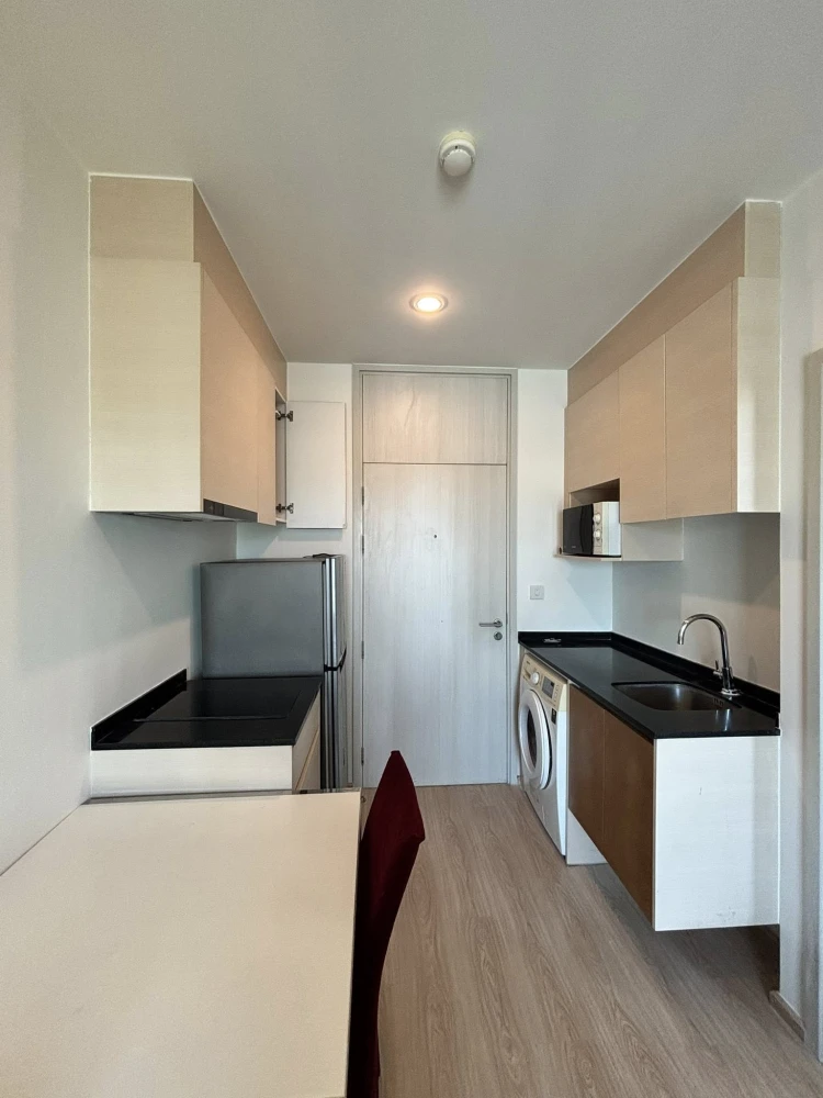 For rent!! Condo Noble Revolve Ratchada, beautiful room, ready to move in, good price, hurry to book now!!