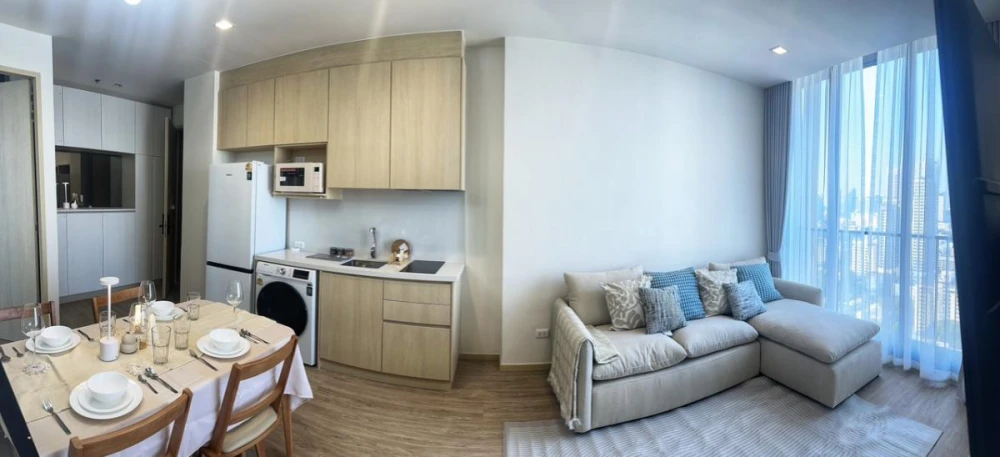 For rent!! Condo Noble State 39, 30th floor, luxury condo in the heart of the city, ready to move in, hurry up and book now!!