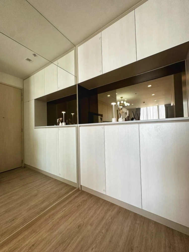 For rent!! Condo Noble State 39, 30th floor, luxury condo in the heart of the city, ready to move in, hurry up and book now!!
