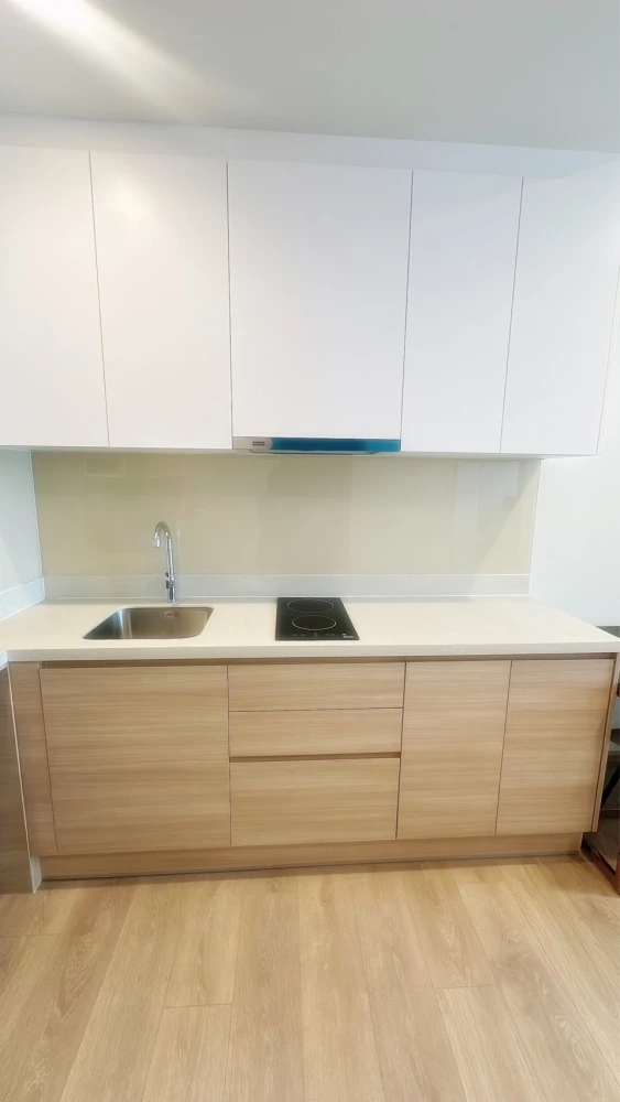 For rent!! Condo Noble Around Sukhumvit 33, 5th floor, beautiful room, good location, good price, convenient transportation, don't miss it!!